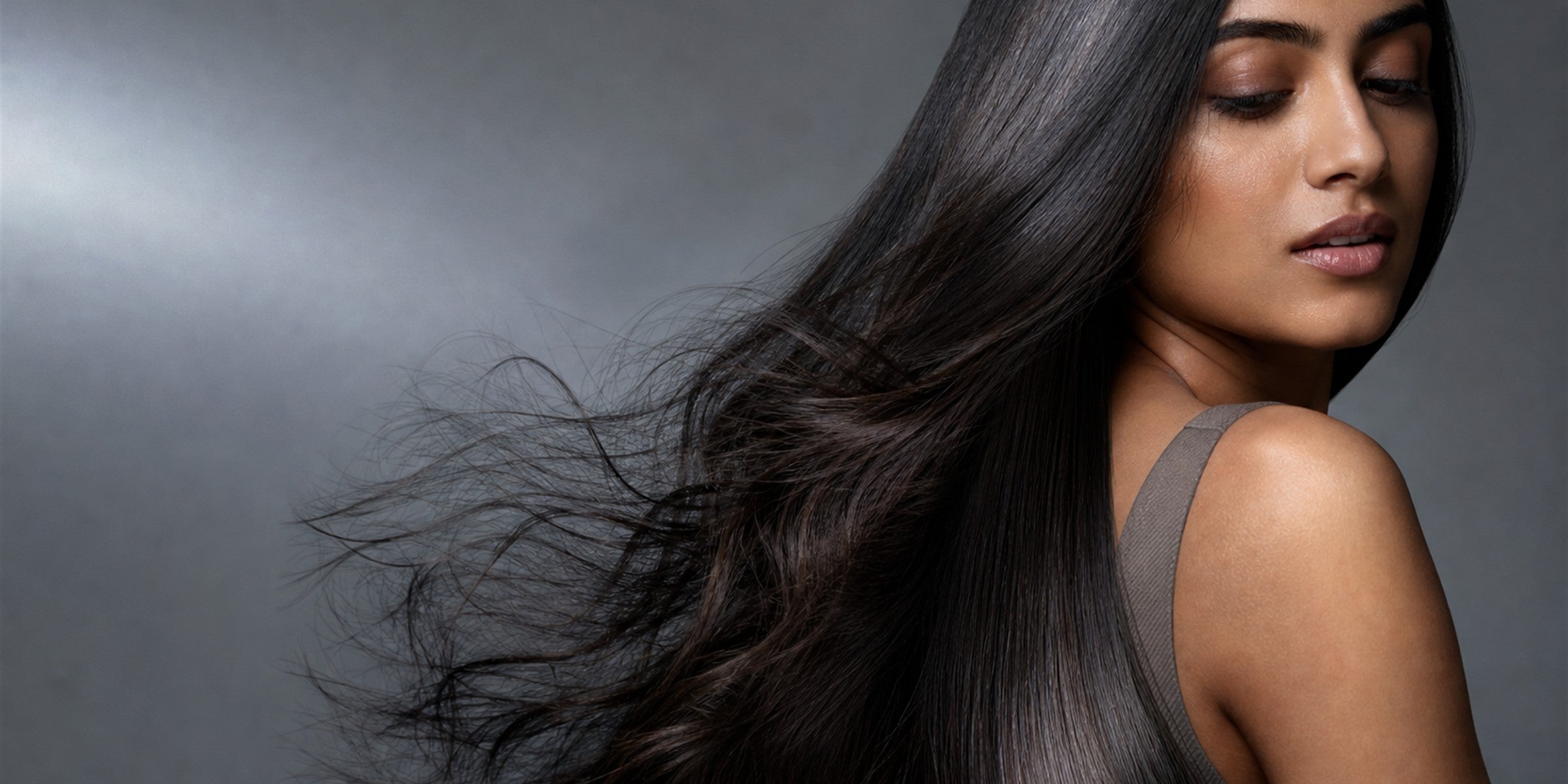 Repaired hair fibre, sealed and resilient