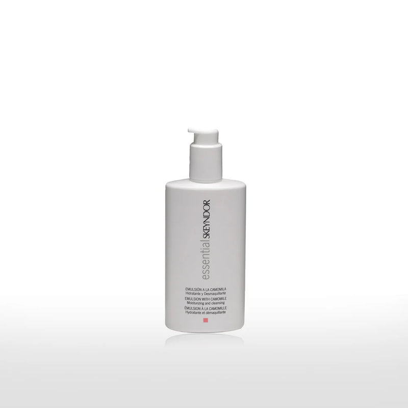 Skeyndor Essential Cleansing Emulsion With Camomile - 250ml