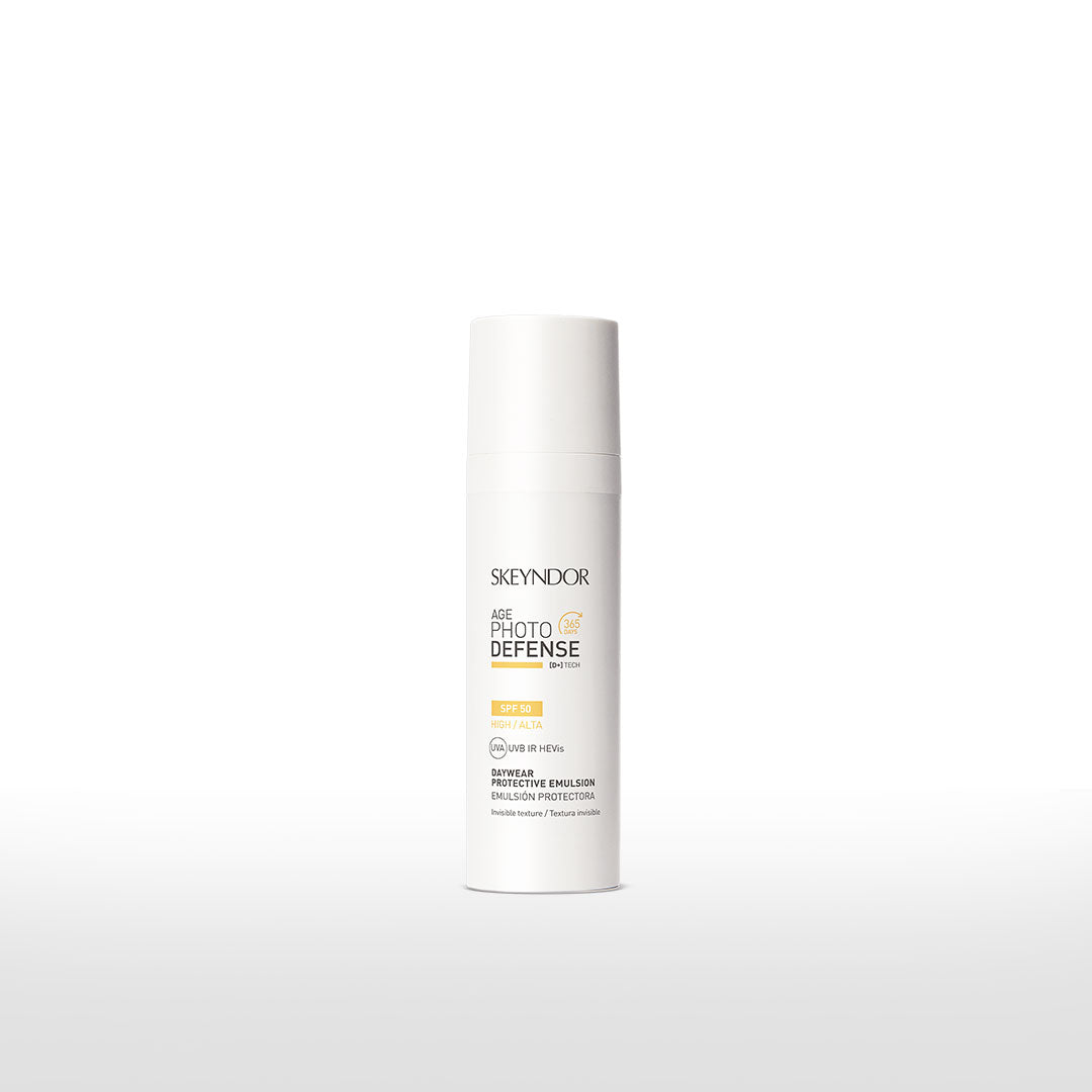 Skeyndor Age Photo Defense - Daywear Protective Emulsion SPF50 30ml — official product packshot